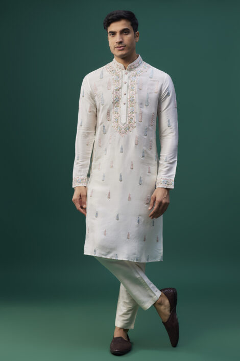 Ivory Tussar Resham Hand & Machine Embroidered Kurta Set