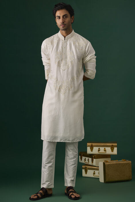 Off-White Tussar Hand & Machine Embroidered Kurta Set